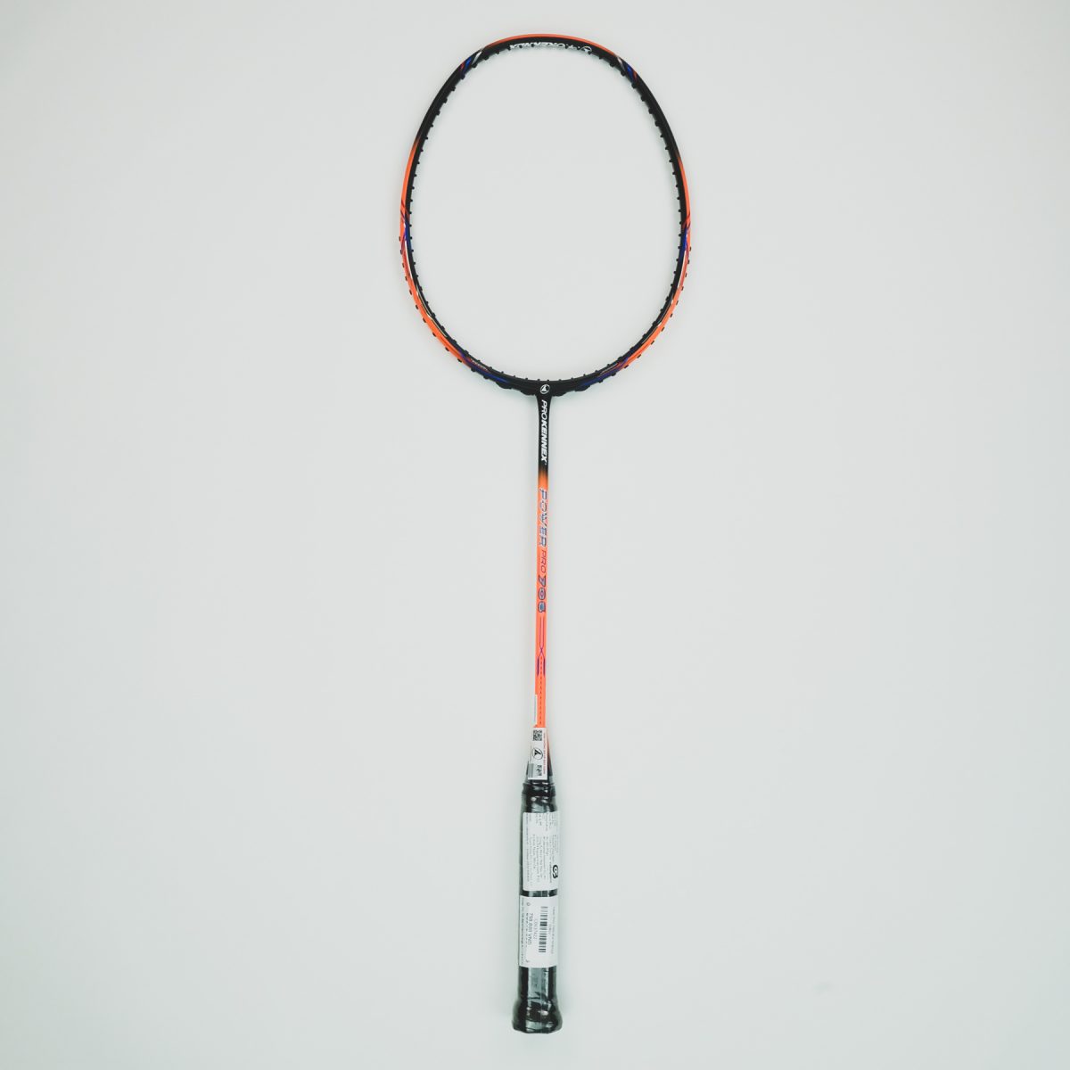 Nên lựa chọn vợt cầu lông giá rẻ Prokennex 706 tại Cabasports