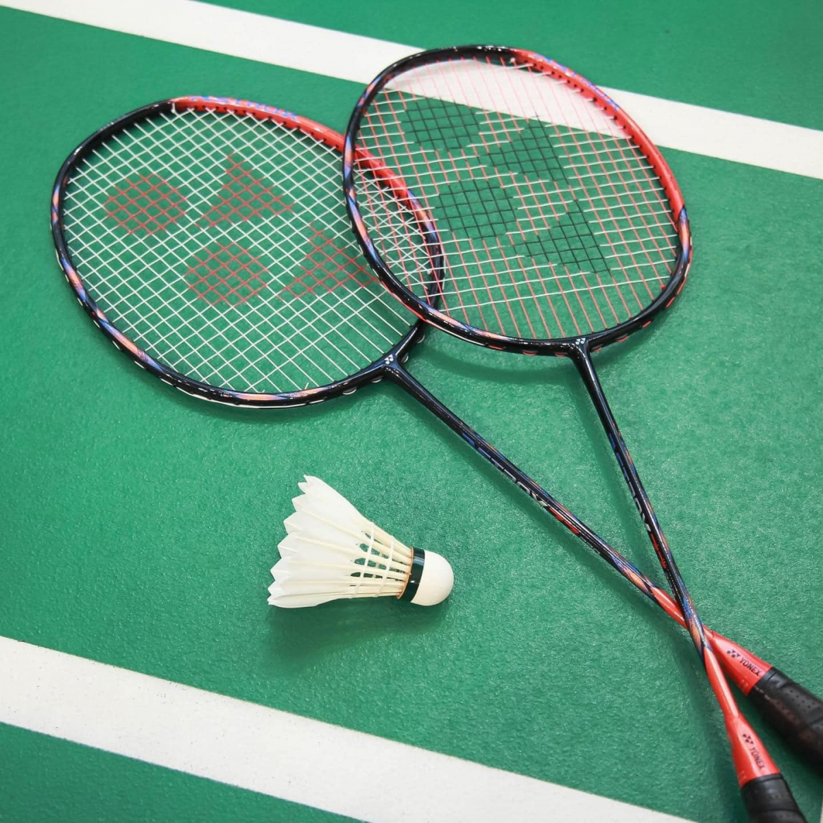 Vợt cầu lông Yonex Astrox 77 Pro chính hãng