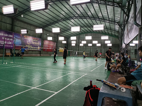 san cau long viettel vi tri