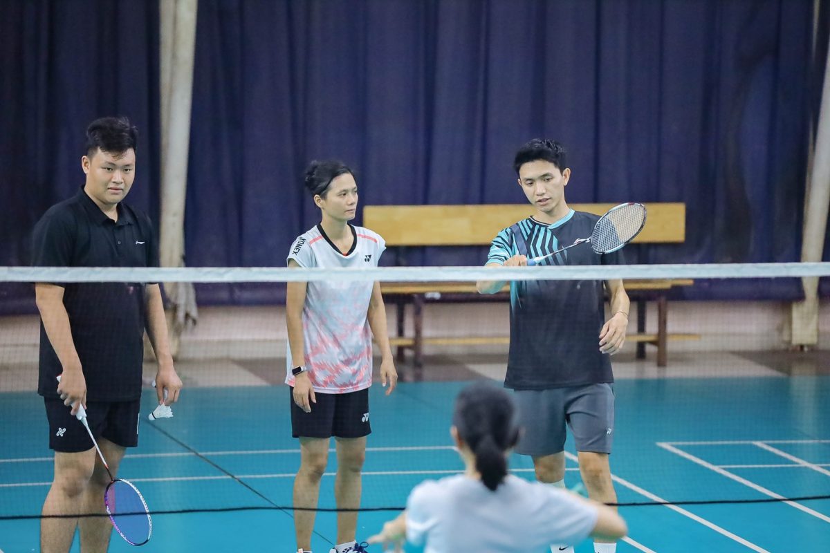 khoa hoc cau long thien van