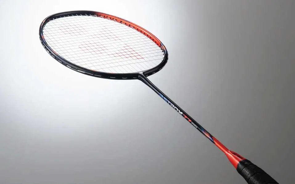 Yonex Astrox 77 Pro: Đánh Giá Chi Tiết Vợt Cầu Lông Chuyên Nghiệp