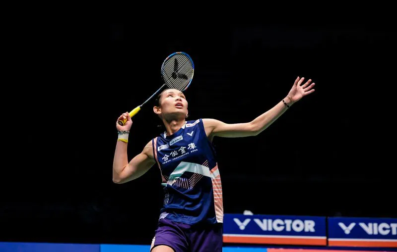 ky thuat phong tan cong cau long