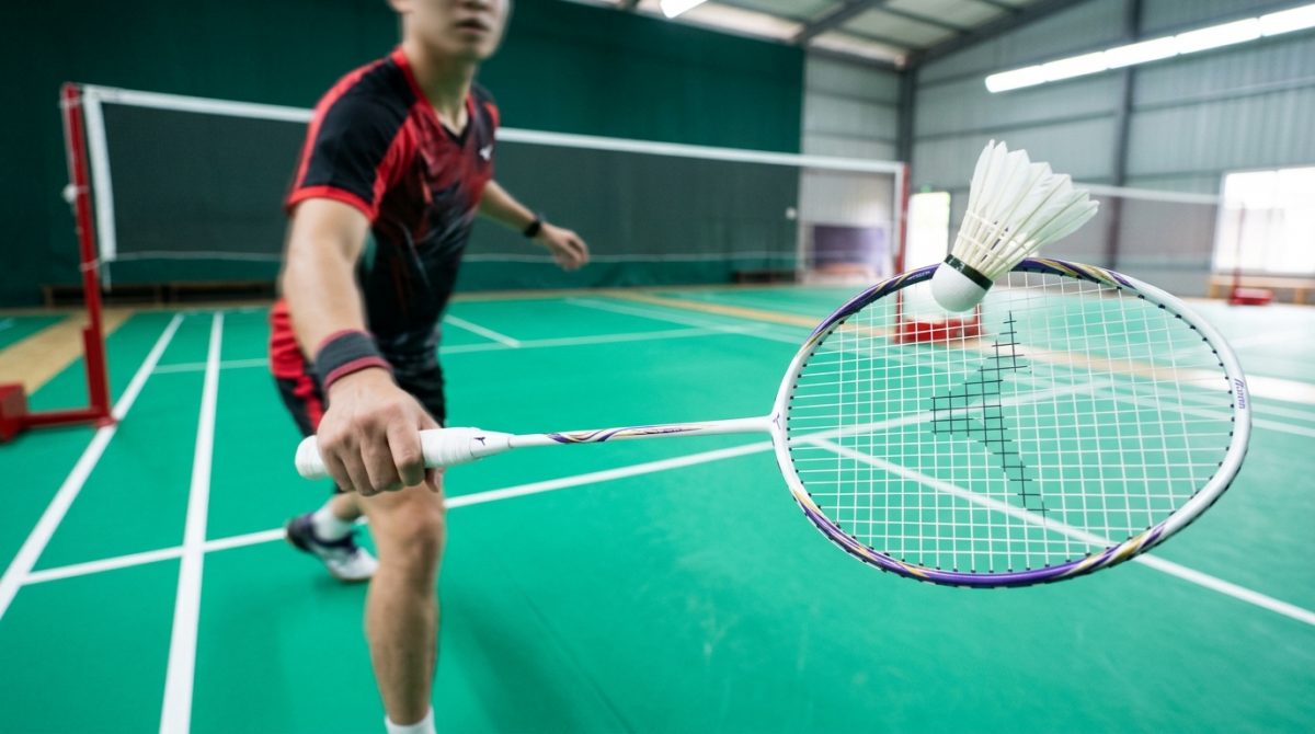[Sản phẩm] Vợt cầu lông Mizuno Fioria Lite Trắng Tím chính hãng: