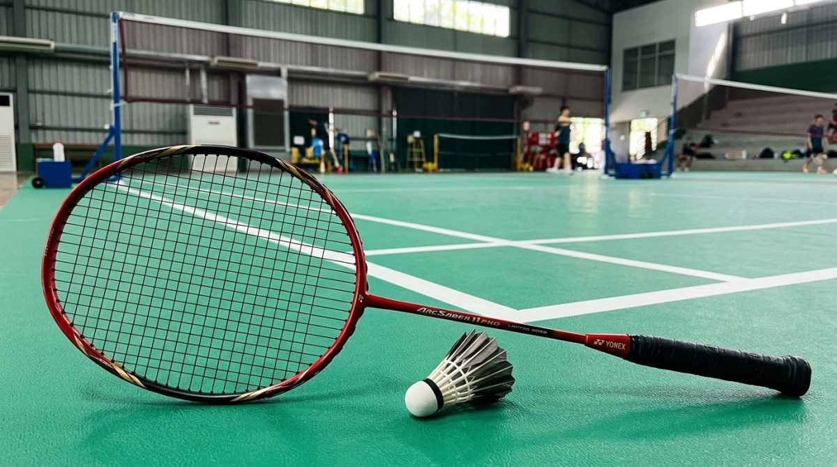 [Video] Arcsaber 11 Pro Limited nha ae #congchienbadminton ... - TikTok - Vợt Yonex Arcsaber 11 Pro Limited 2026 c&oacute; nhữn
