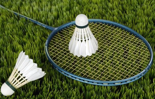 Những Yếu Tố Làm Giảm Tuổi Thọ Của Vợt Cầu Lông